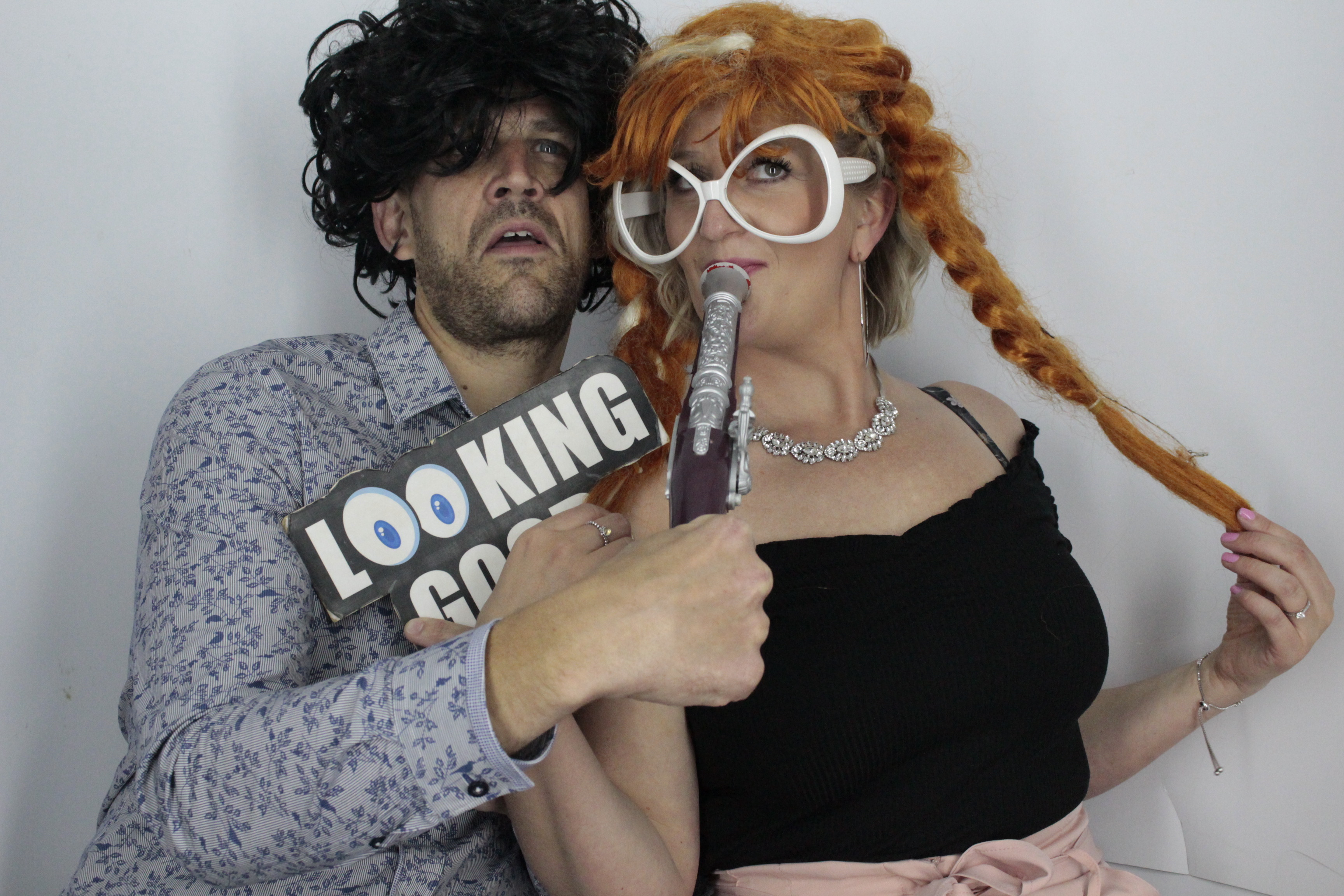 Ed & Abi | View more photos from the event at gallery.myphotoboothexperience.co.uk/u/MyPhotoBoothExperienceLtd/Ed-Abi